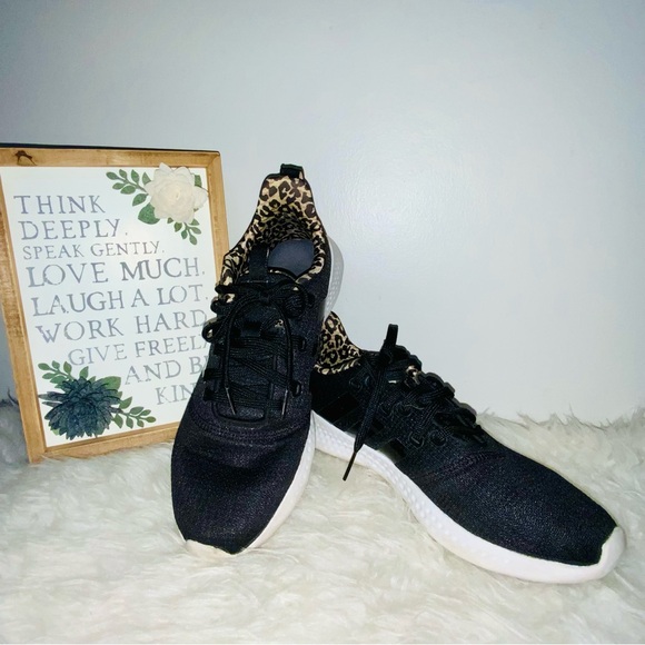 Adidas Leopard Print Size 9.5 - Picture 2 of 13